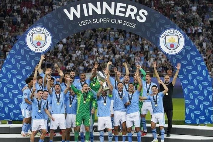 مانشستر سيتي يرفع كأس السوبر الأوروبي لأول مرة في تاريخه (فيديو) 64dd40cd423604705d3cba08