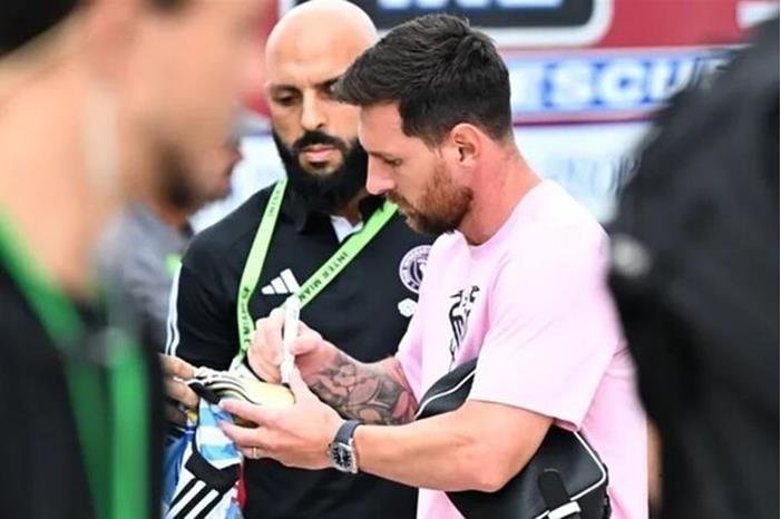 64e4415b4236043a5d3c01e5