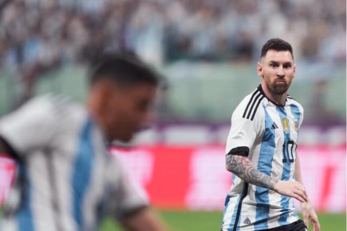 64e6fd2c4236045b957ed4cd