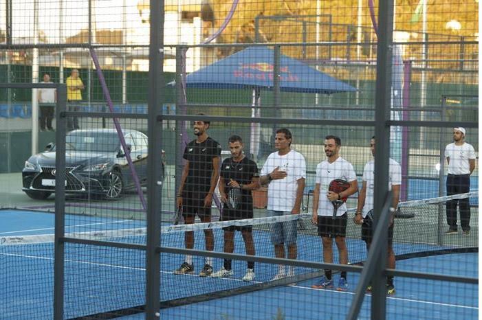 820232914328358423308