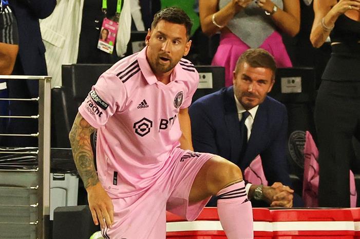 كيف جعل بيكهام إنتر ميامي  الفريق الذي يجب مشاهدته في أمريكا ؟ Messi_beckham