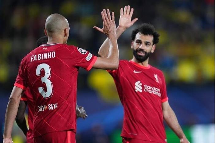 صلاح يوجه رسالة وداع لزميله المنتقل إلى الدوري السعودي 64c96e944c59b72cf12a09f7