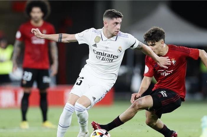 فالفيردي معجب بلاعب برشلونة epa_soccer_2023-05_2023-05-06_2023-05-06-10612897_epa