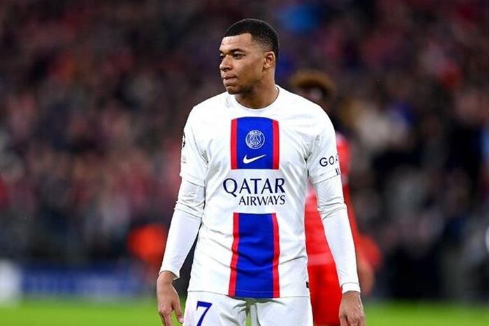 64ef3d2d42360441bf35e109