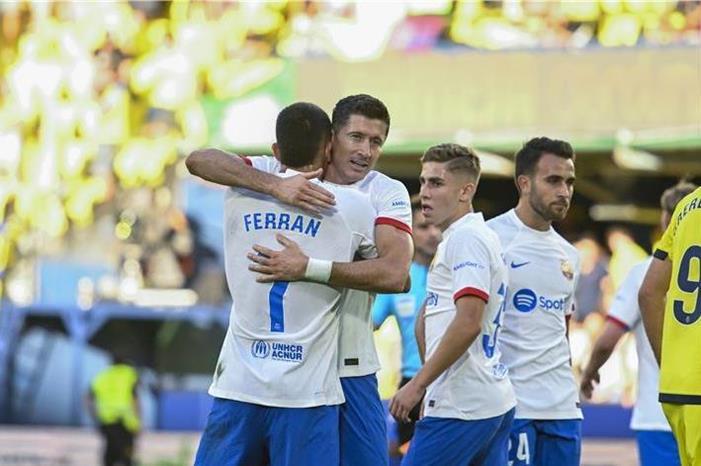 برشلونة يسابق الزمن لإنجاز صفقة من الدوري الأمريكي epa_soccer_2023-08_2023-08-27_2023-08-27-10824088_epa