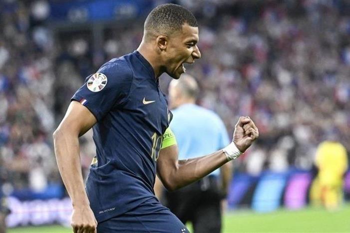 main_image64cddeaceed49