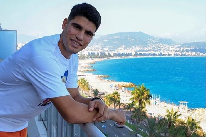 شبكة إجرامية تستخدم اسم النجم ألكاراز لسلب أموال مشجعيه 64cfe5af4c59b745cb0d8ad1