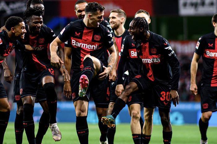 ليفركوزن يستهدف قائمة عظماء السوبر الألماني image