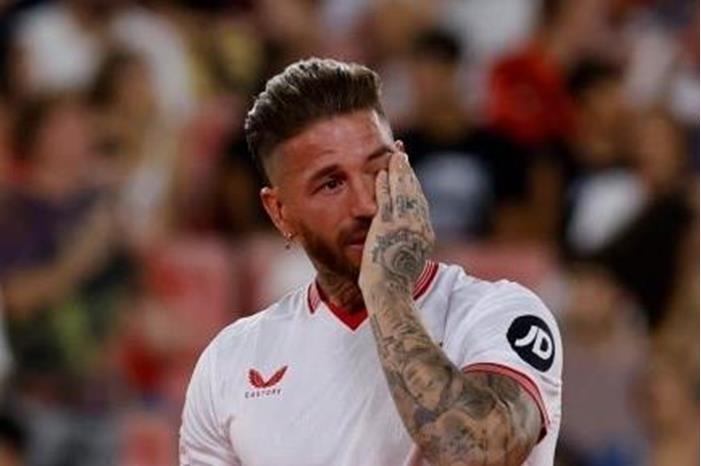 0dc8d9d5-29e7-45fb-b4be-4b424a49aee5