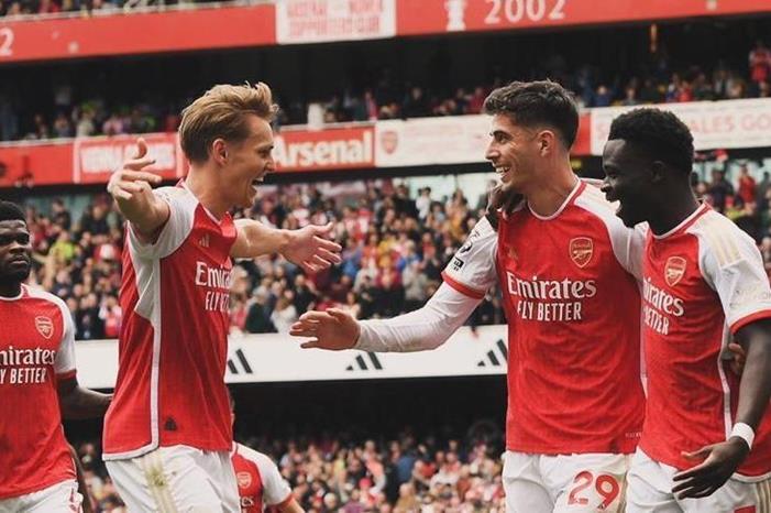 thumbs_b_c_5dd08f849b2e62c8acb565e4bbdc9647