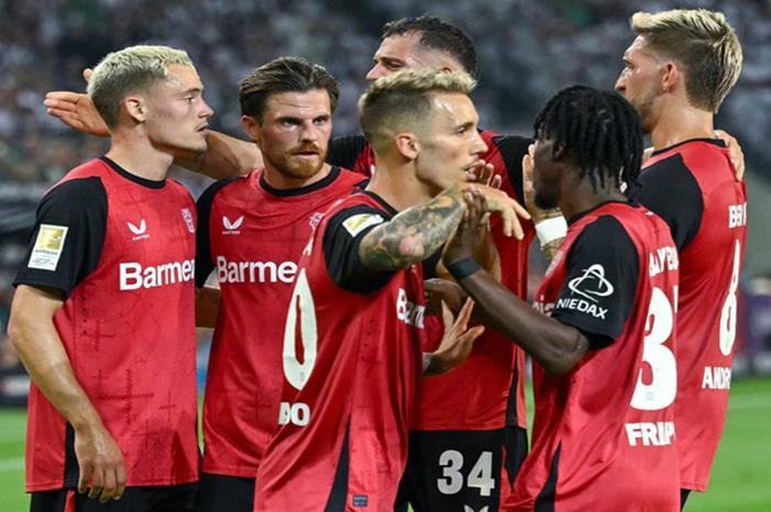 ليفركوزن يستهل حملة الدفاع عن لقبه في الدوري الألماني بفوز دراماتيكي 66c8f9874c59b7638c644eab