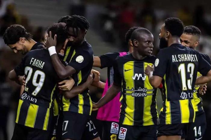 اتحاد جدة يفتتح مبارياته بالدوري السعودي أمام الخلود 2