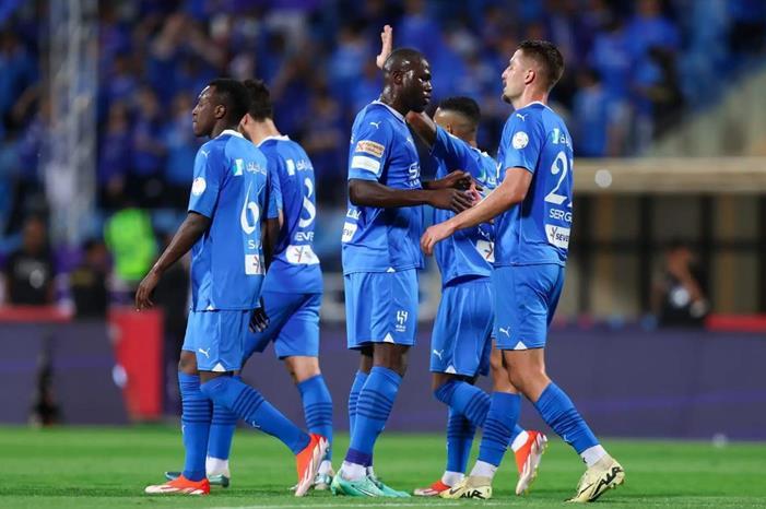 الهلال يبدأ رحلة الدفاع عن لقب الدوري السعودي أمام الأخدود 5