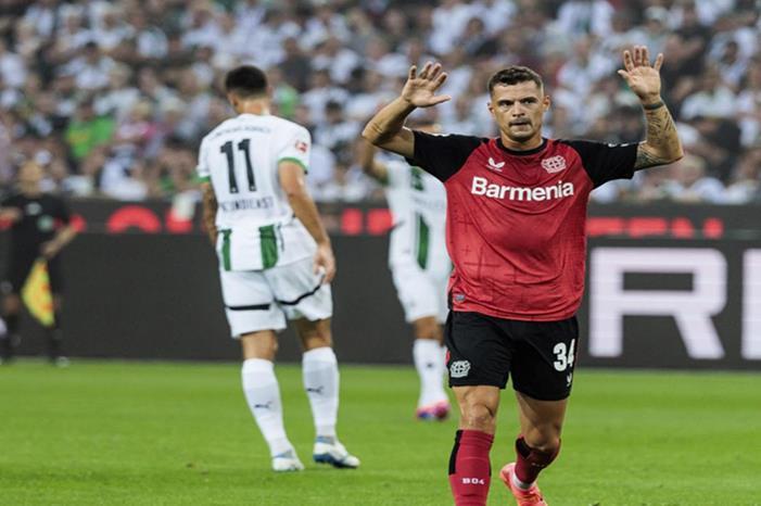 تشاكا يفتتح منافسات الدوري الألماني بهدف مذهل 66c9c4a14c59b716ac04ff68