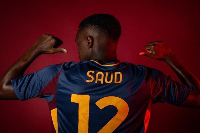 أول سعودي في التاريخ.. روما يعلن ضم سعود عبد الحميد رسميا 66ce3f3242360412c619228c