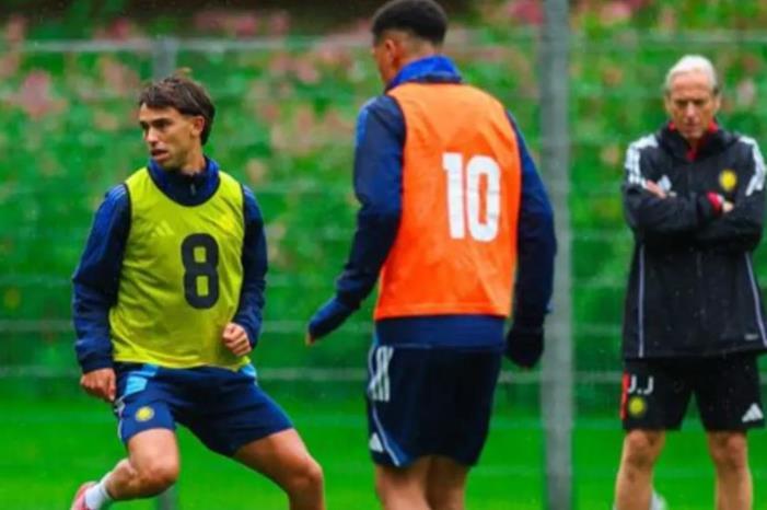 بطولة السوبر هدف أول للنصر هذا الموسم .. مطلب واضح للعالمي لتحقيقها Screenshot 2025-08-01 161157