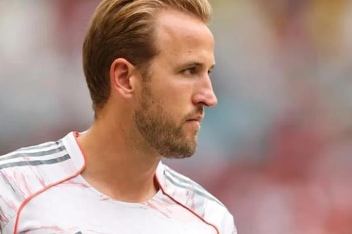 56 مليون إسترليني تنقل كين إلى مانشستر يونايتد Capture