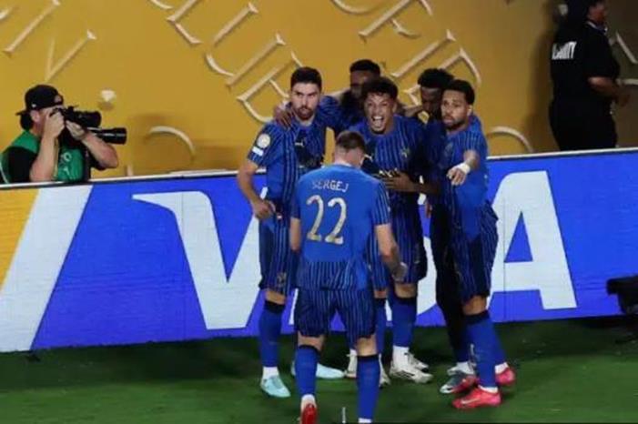 رئيس الهلال الجديد يتخذ أول قراراته مع الزعيم Capture