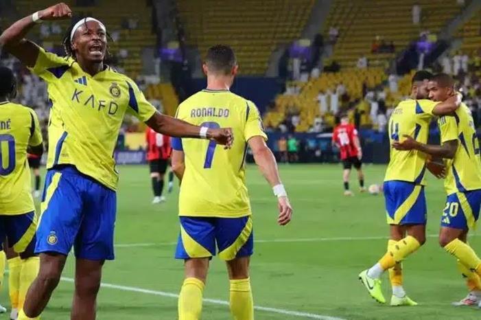 141d2c98-8c44-40eb-9716-4d616ac5ca71