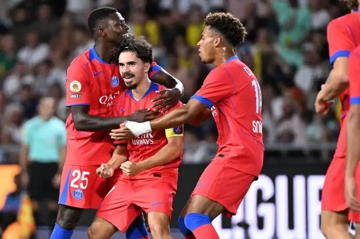 21dea7ee-3c38-4ef2-933b-6eb8a90a1124