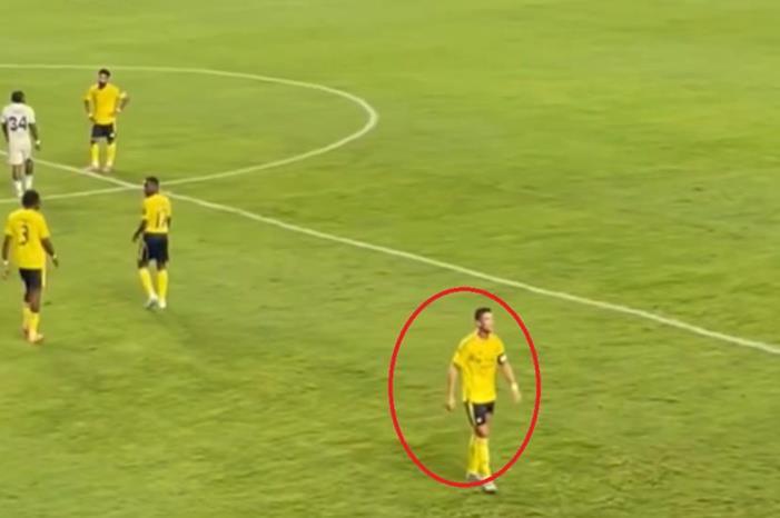 شاهد.. تصرف مانى خلال مواجهة النصر والاتحاد يشعل غضب رونالدو 68a47ac54c59b779367f030e