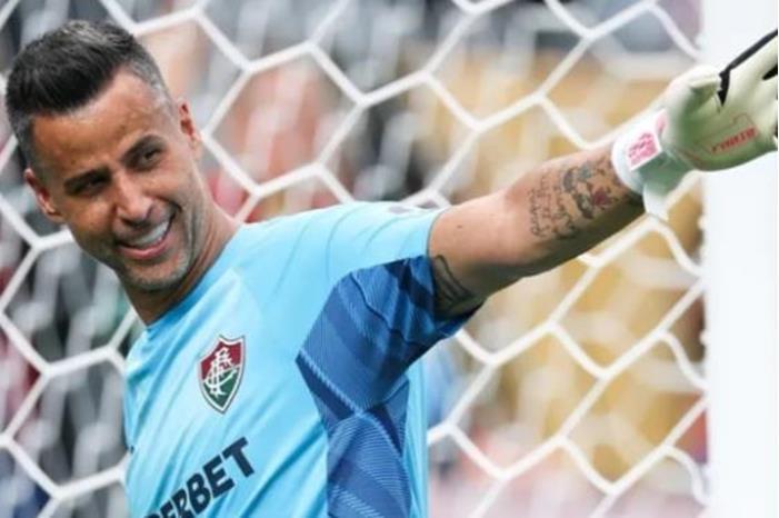 حارس مرمى فلومينينسي يدخل التاريخ Capture