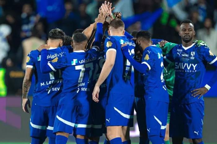 نيوم يخطط لخطف لاعب الهلال في الميركاتو .. "صخرة الدفاع" Capture