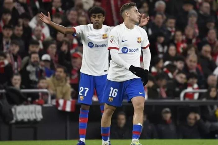 4b2d7bd2-bba0-48af-aadf-7216af428af0