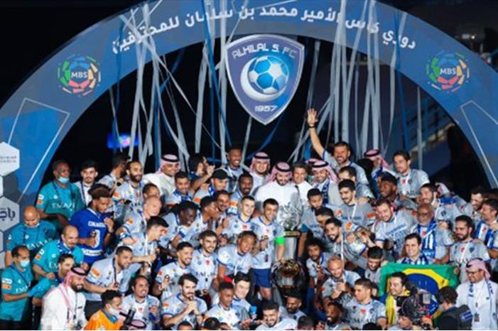 كورونا يضرب نادي الهلال لحظة وصوله الى الدوحة - اسماء 16F1043E37780