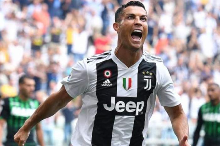رونالدو يضغط على يوفنتوس للتعاقد مع نجم جديد 5683566_1548066340