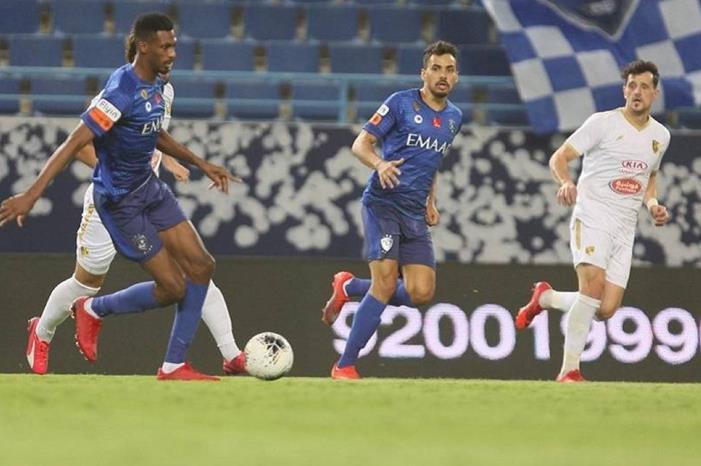 نجم مغربي جديد ينضم للدوري السعودي 128216