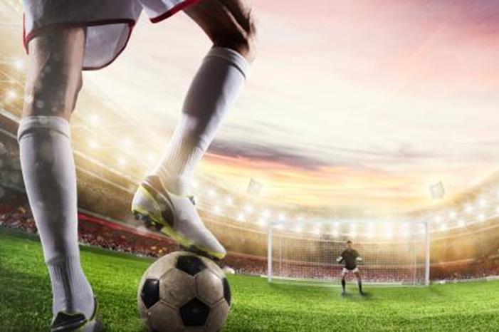 كيف_أصبح_مهاجم_كرة_قدم