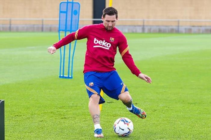 ميسي يتدرب منفردا لليوم الثاني DBC0DD8D37707