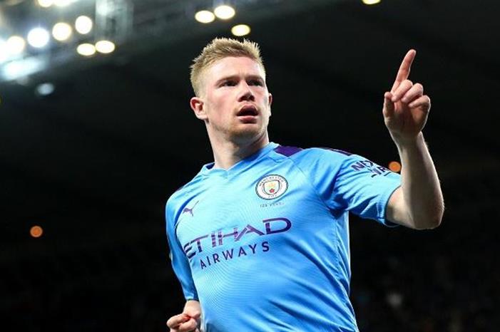دي بروين لاعب العام في إنجلترا 163-190747-coronavirus-de-bruyne-manchester-city_700x400