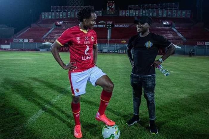 صدمة في الأهلي بعد إصابة بيرسي تاو 19_2021-637664521952577021-257