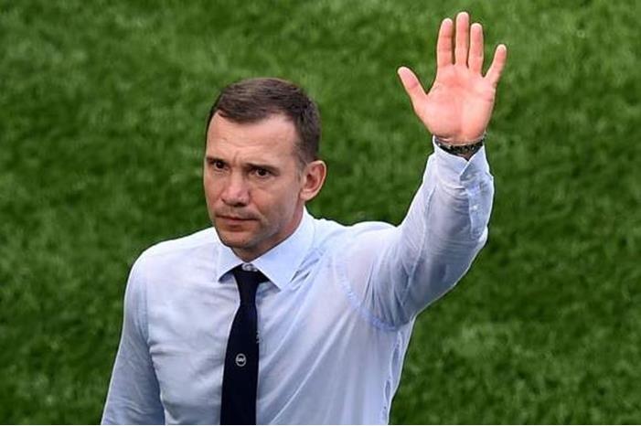 أندريه-شيفتشينكو-يغادر-المنتخب-الأوكراني