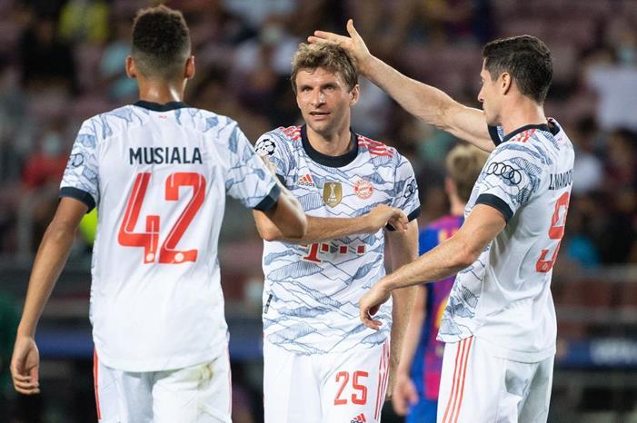 مولر حزين لتسجيل البايرن 3 أهداف فقط في برشلونة !! abae86e7fb6ace4ab8d5ba22b0da28835727f6a6