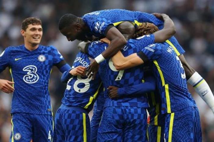 تشيلسي يكتسح توتنهام في ليلة تاريخية بالدوري الإنجليزي CED15B5149093