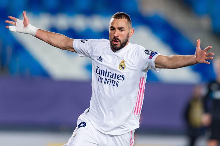 بنزيما يواصل الانفراد بصدارة هدافي الدوري الإسباني Uu8UW