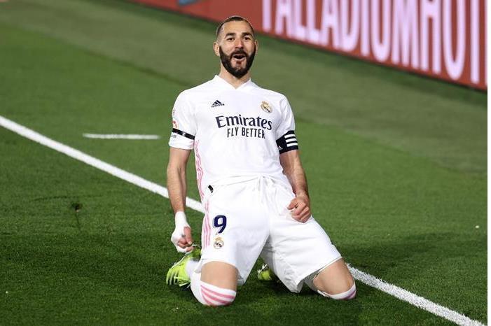 8202129103423470465806