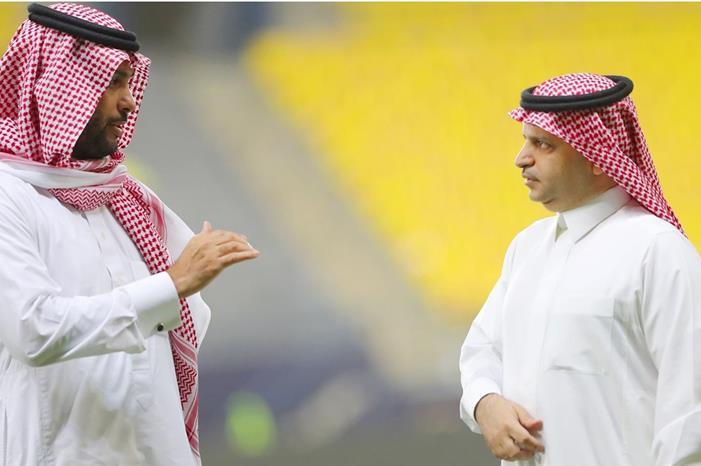 الأمير فيصل بن تركي يغرد دعمًا لمسلي آل معمر.. ورئيس النصر يرد musli