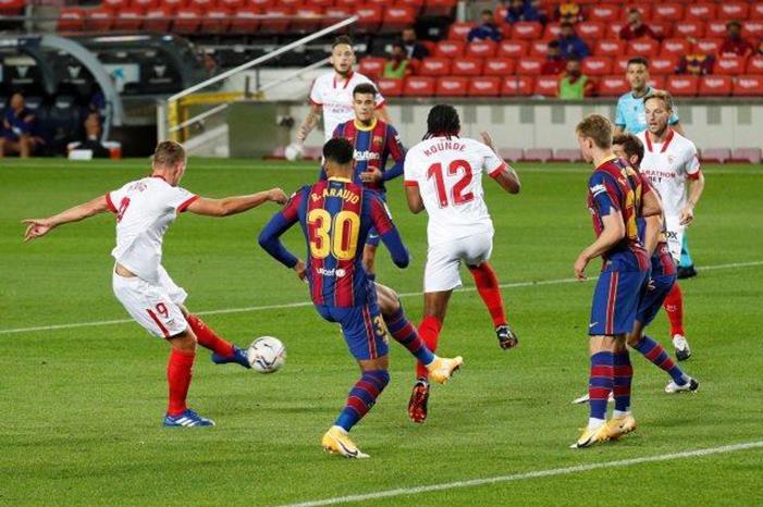 تأجيل مباراة برشلونة وإشبيلية بقرار حكومي مباراة-برشلونة-وإشبيلية