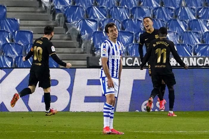 برشلونة يوضح تفاصيل إصابة نجمه 968373-فرحة-ديست-بالهدف-وحسرة-أويارزابال