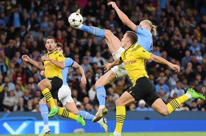 Erling_Haaland_Manchester_City_Borussia_Dortmund_2022-2