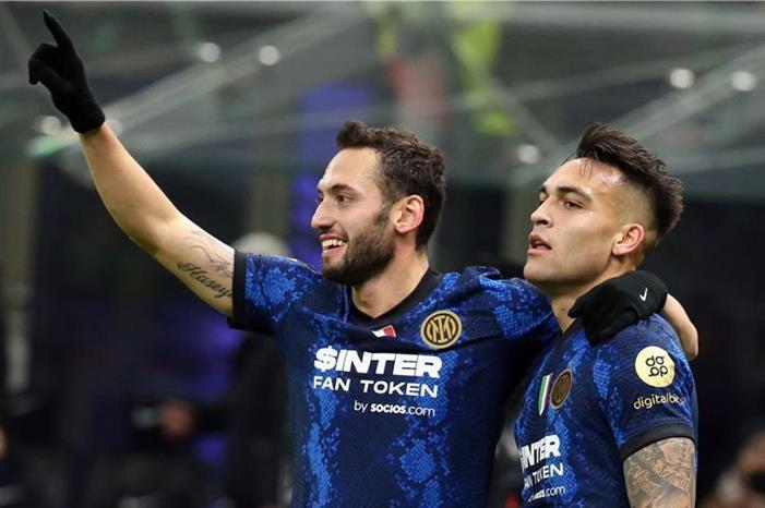 epa_soccer_2021-12_2021-12-12_2021-12-12-09639435_epa