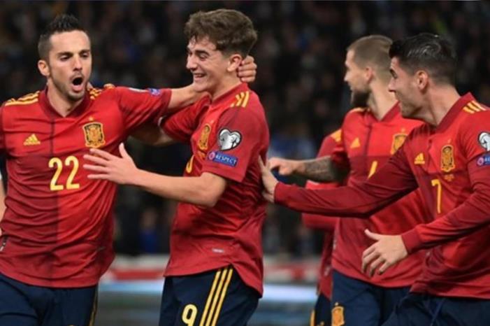 رقم مميز لإسبانيا في دوري الأمم الأوروبية 4-26