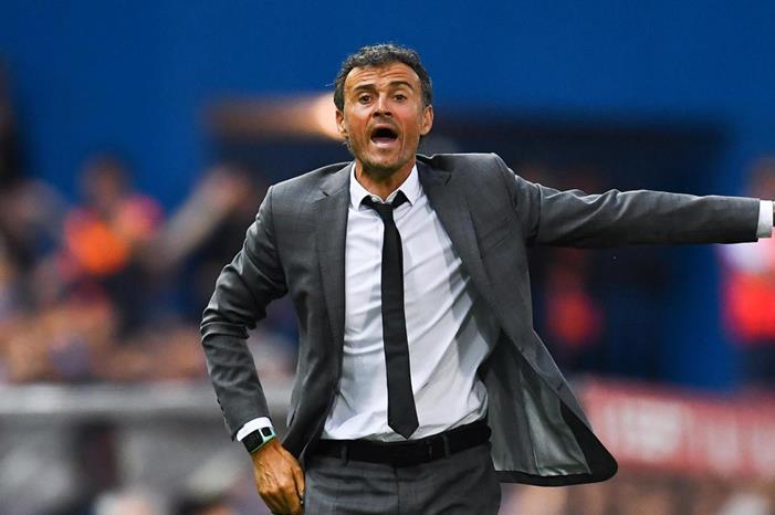 1617399488_لويس-إنريكي-السيرة-الذاتية-،-القيمة-الصافية-،-الراتب