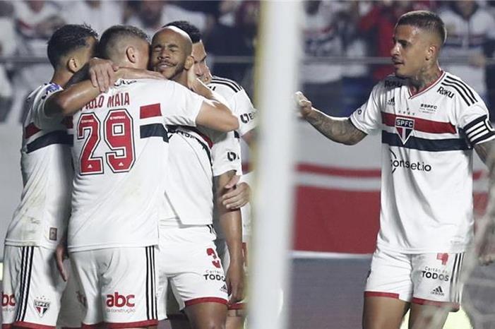 ساو باولو يضرب آفاي برباعية نظيفة epa_soccer_2022-09_2022-09-09_2022-09-09-10172244_epa