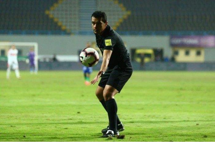 طاقم حكام مصري يدير نهائي الدورة العربية في الأردن albums_matches_1589293_zmalik mqasa koo (6)