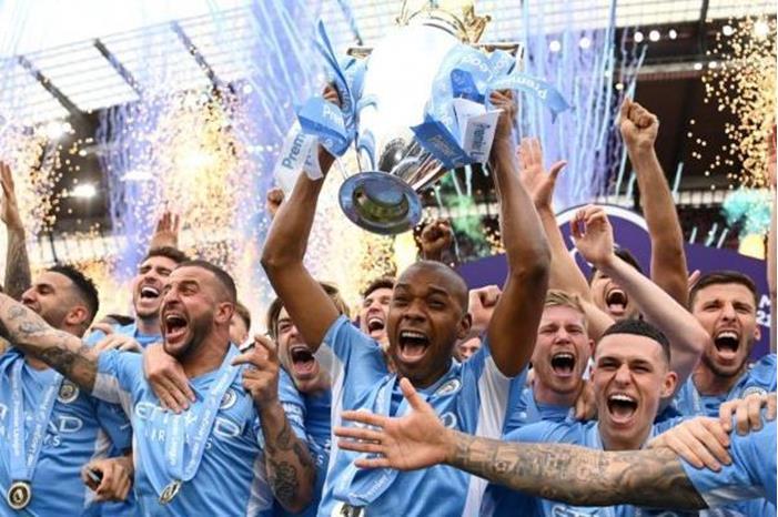 بكلمات هذه الأغنية العربية...نادي مانشستر سيتي يحتفل بأهداف مُهاجمه 5467866_1662100506